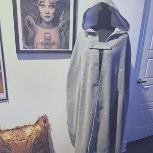 Grey hooded cape size LG